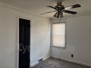 5940 Cadieux Rd in Detroit, MI - Building Photo - Building Photo