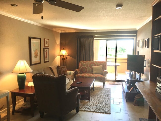 12212 N Paradise Village Pkwy W, Unit 234C in Phoenix, AZ - Building Photo - Building Photo