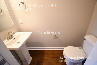 147 Cedar Point Ln in Harrisonburg, VA - Building Photo - Building Photo