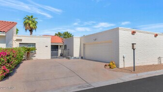 7328 E Krall St in Scottsdale, AZ - Building Photo