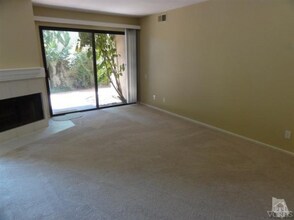 1109 Tivoli Ln in Simi Valley, CA - Building Photo - Building Photo