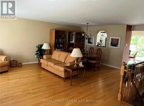 2144 Concorde Ave in Cornwall, ON - Building Photo - Building Photo