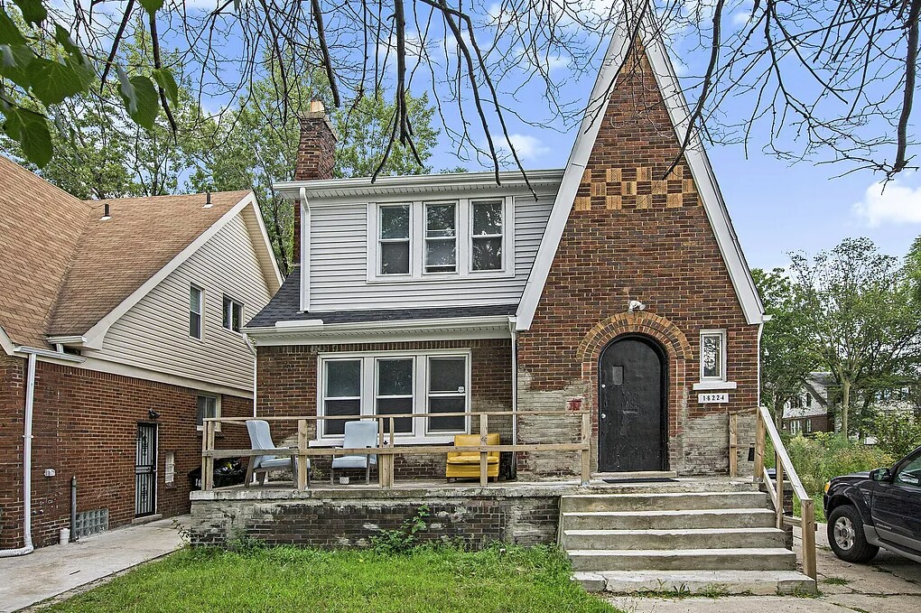 16224 Kentucky St, Unit Top 2 in Detroit, MI - Foto de edificio
