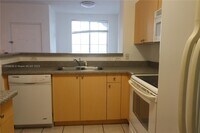 8040 N Nob Hill Rd, Unit 1 photo'