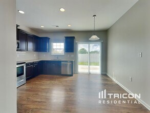 3220 Hawksbill St SW in Concord, NC - Building Photo - Building Photo