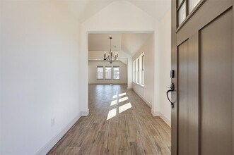 2216 Los Angeles Ave in Edmond, OK - Building Photo - Building Photo