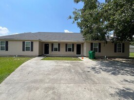 1819 Hazel Dr in Valdosta, GA - Building Photo