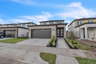 4320 Avron Dr in Stafford, TX - Building Photo