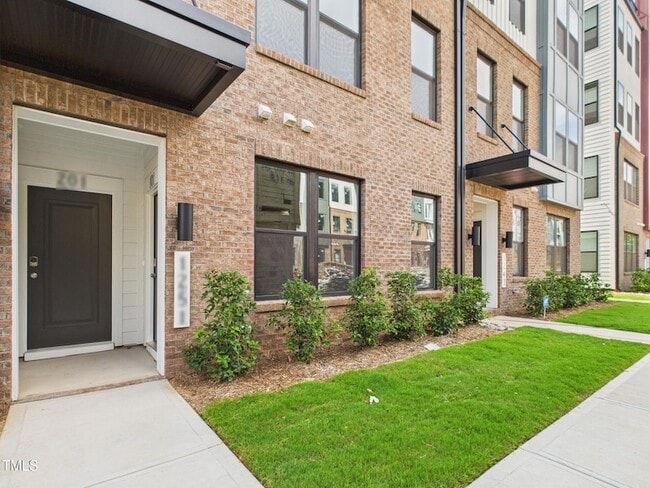 property at 1251 Shaw View Aly