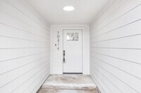 10814 Mackenzie Dr photo'