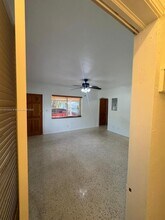 1818 Middle River Dr in Fort Lauderdale, FL - Building Photo - Building Photo