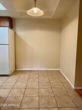 1720 E Thunderbird Rd in Phoenix, AZ - Foto de edificio - Building Photo