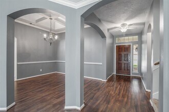 95 E Whistlers Bend Cir in Conroe, TX - Building Photo - Building Photo