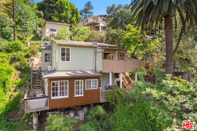 property at 6933 Vanland Trl