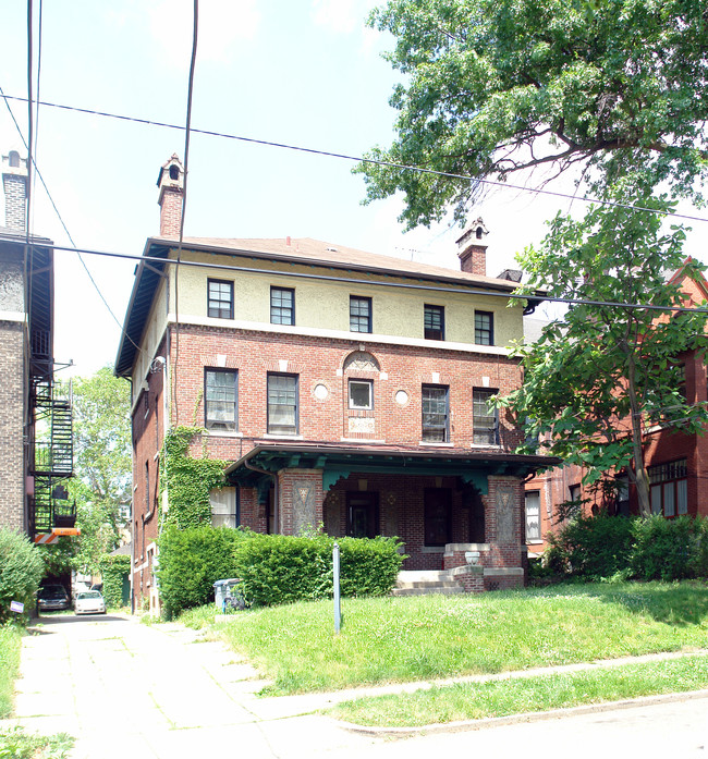 366 S Winebiddle St in Pittsburgh, PA - Building Photo - Building Photo