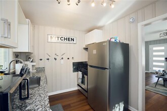 2109 Newman St in Atlanta, GA - Building Photo - Building Photo