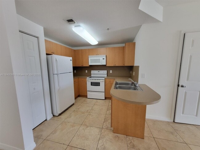 property at 435 SW 12th Ave