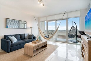 3256 NE 1st Ave, Unit SI ID1044513P in Miami, FL - Building Photo