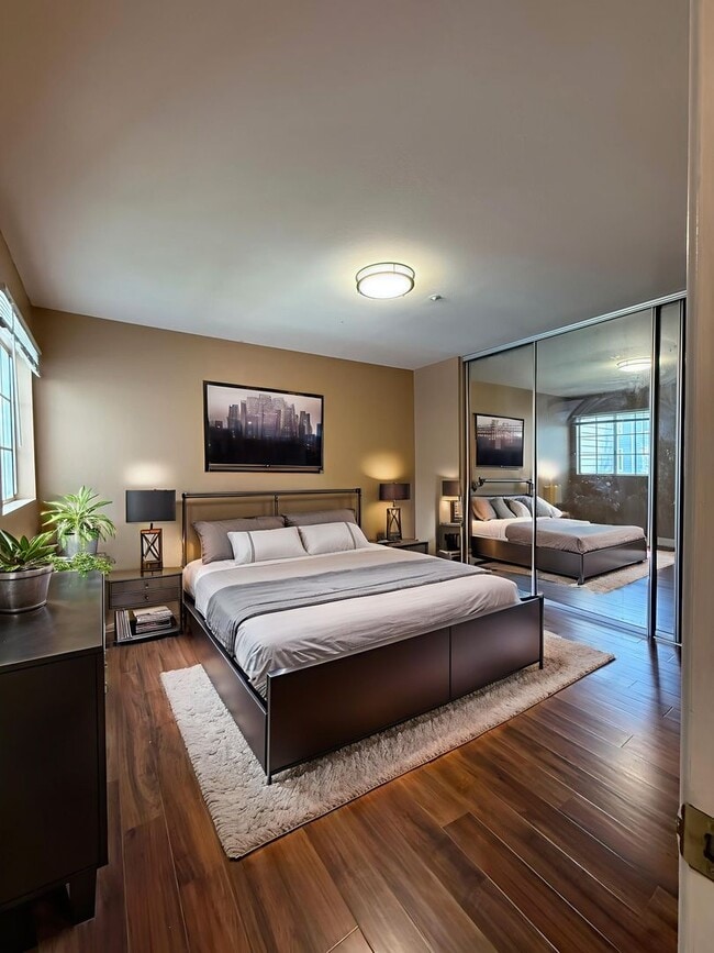 property at 101 S Lakeview Ave