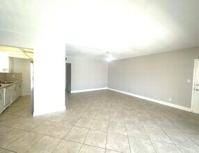 2735 NE 28th Ct in Lighthouse Point, FL - Building Photo - Building Photo