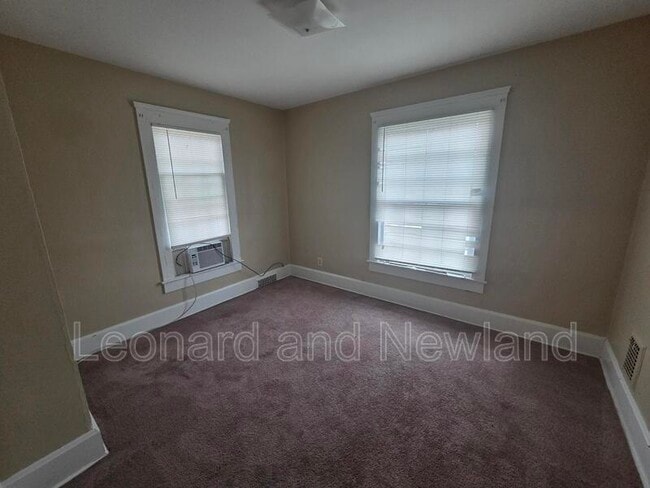 1111 Steubenville Ave in Cambridge, OH - Building Photo - Building Photo