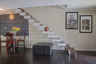 2689 Marilee Ln in Houston, TX - Building Photo - Building Photo