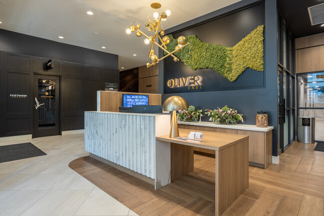 Oliver East in Calgary, AB - Foto de edificio - Interior Photo