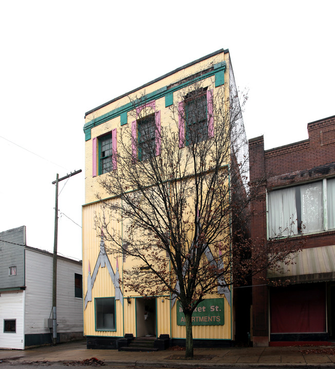 415 Market St in East Liverpool, OH - Building Photo