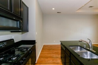 4030 Center St in Houston, TX - Building Photo - Building Photo