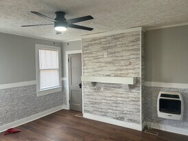 108 Breckenridge St in Franklin, KY - Building Photo