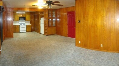 2320 Zephyr Rd in Killeen, TX - Building Photo - Building Photo