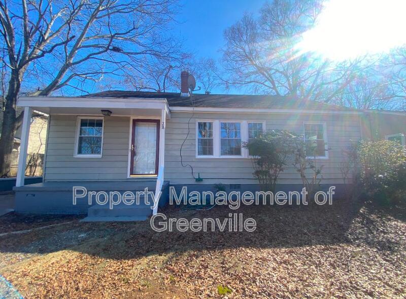 28 Mayo Dr in Greenville, SC - Building Photo