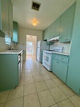 803 Van Nuys St in San Diego, CA - Building Photo - Building Photo