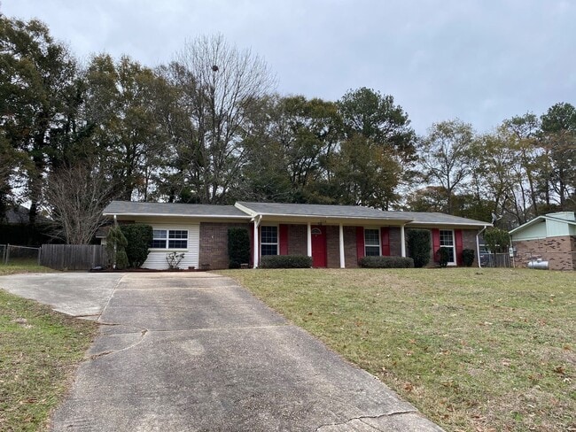 property at 228 Yellowleaf Dr