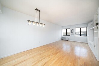 463 1st St in Hoboken, NJ - Building Photo - Building Photo
