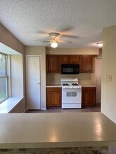 523 Gleneagles Dr in Friendswood, TX - Building Photo - Building Photo