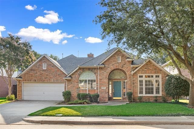 property at 2803 Pheasant Run Dr
