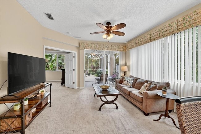 8512 54th Ave Cir E in Bradenton, FL - Building Photo - Building Photo