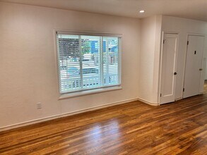 2305 Legion Ave in Oakland, CA - Building Photo - Building Photo