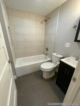 124 Berkshire St in Cambridge, MA - Building Photo - Building Photo