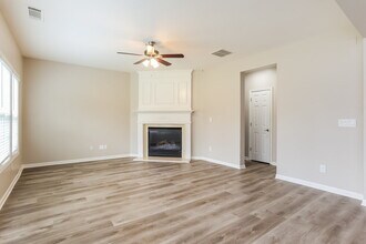 7139 Thoreau Cir in Atlanta, GA - Building Photo - Building Photo