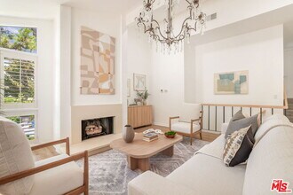 17140 Palisades Cir in Los Angeles, CA - Building Photo - Building Photo