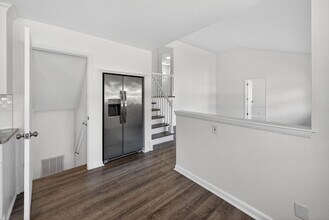 1013 Sherry Ave in Virginia Beach, VA - Building Photo - Building Photo