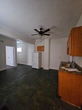 2809 Glendora Ave in Cincinnati, OH - Foto de edificio - Building Photo