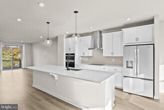 6244 Folly Ln in Alexandria, VA - Building Photo - Building Photo