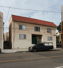 229 N Boylston St in Los Angeles, CA - Building Photo - Building Photo