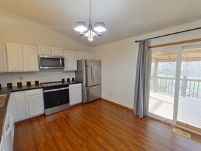 1703 S Brandon St in Wichita, KS - Building Photo - Building Photo