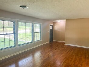 1904 Ave P in Huntsville, TX - Building Photo - Building Photo