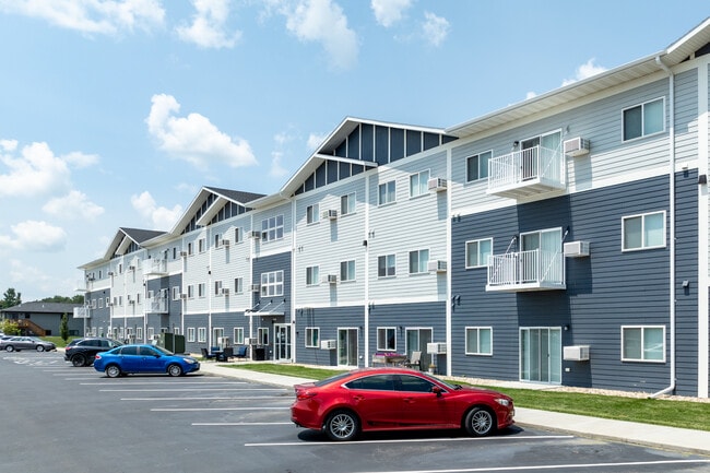 Wilmot Estates in Brookings, SD - Building Photo - Building Photo