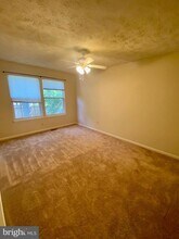 57 Spring Lake Dr in Stafford, VA - Building Photo - Building Photo